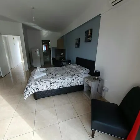 Apartment Valentina Paphos